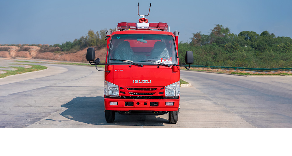 五十铃700P内藏水罐消防车图7