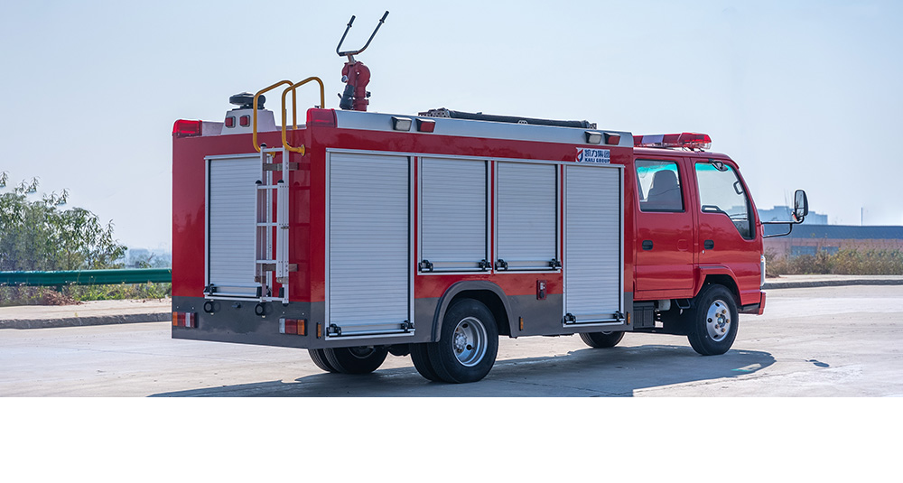 五十铃600P泡沫消防车图5