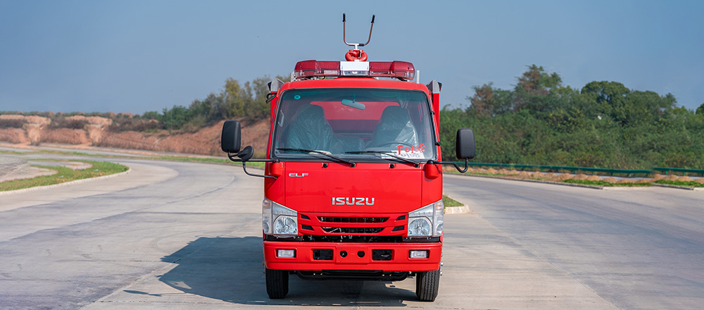 五十铃600P泡沫消防车图6