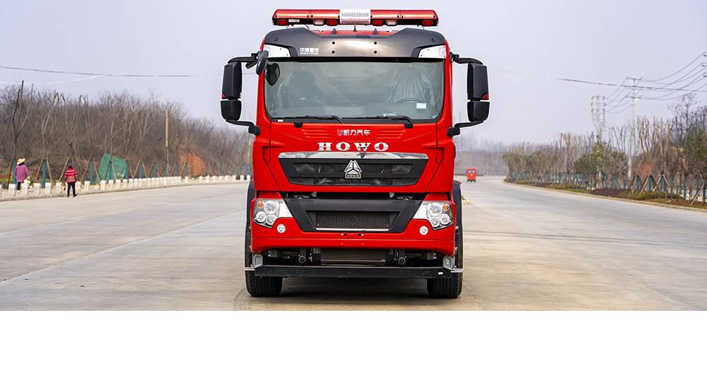 豪沃后双桥泡沫消防车图2