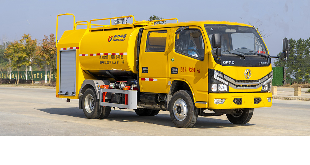 东风小多利卡双排消防洒水车图1