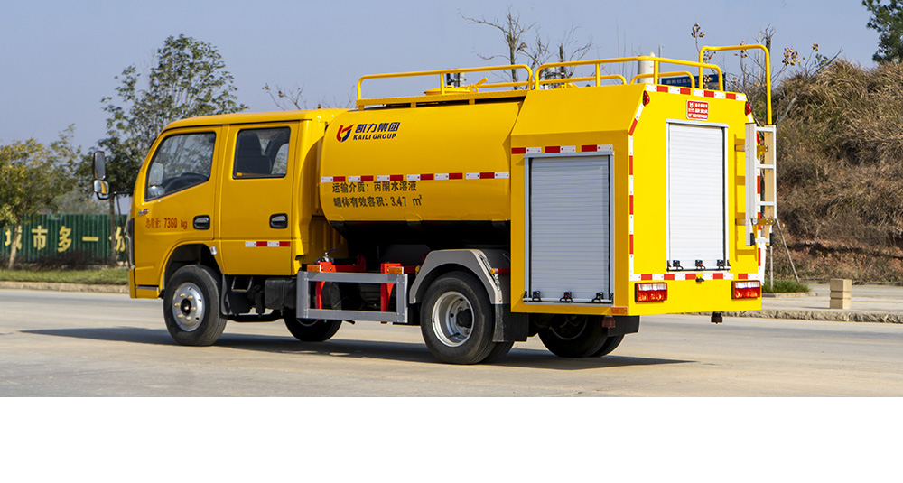 东风小多利卡双排消防洒水车图7