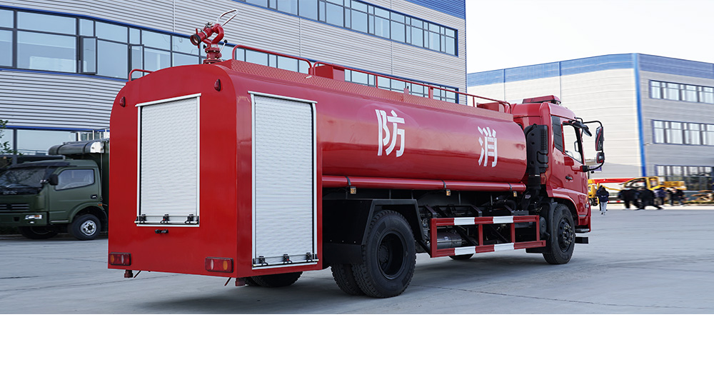 东风天锦消防洒水车图4