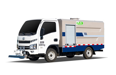 上汽跃进纯电路面清洗车