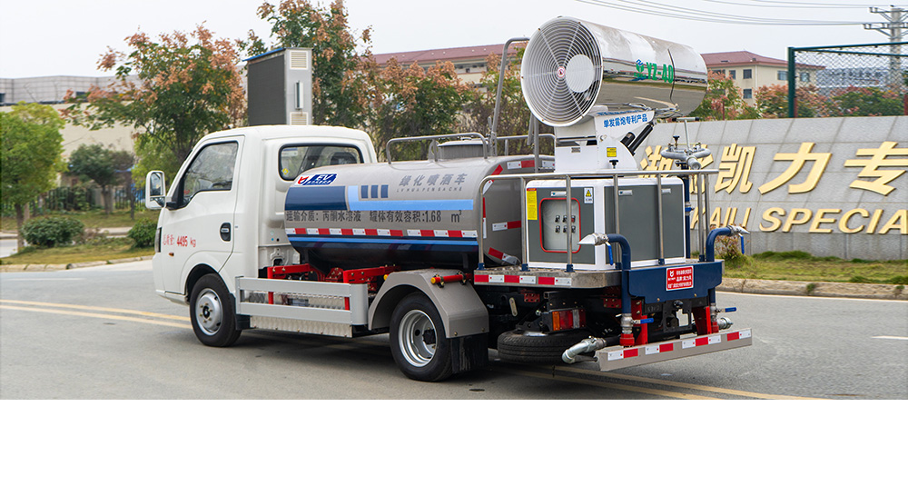 东风华神纯电绿化喷洒车图6