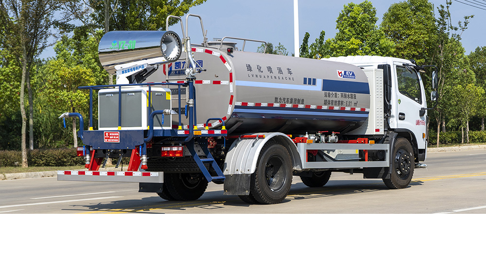 东风福瑞卡混动绿化喷洒车图5