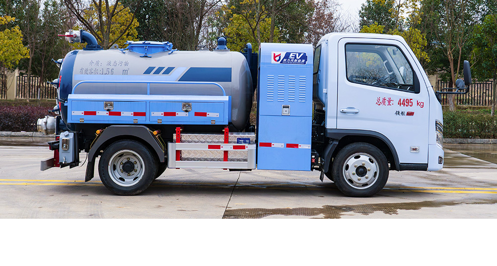 福田领航S1纯电吸粪车图3