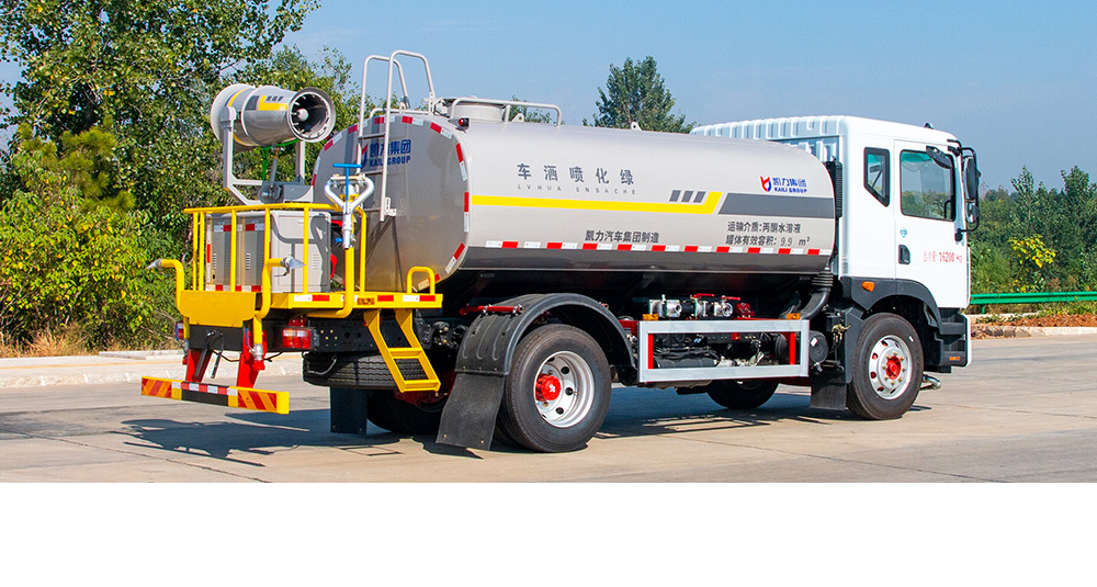 东风D9绿化喷洒车图5