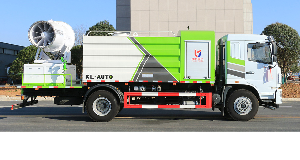 东风华神多功能抑尘车图5