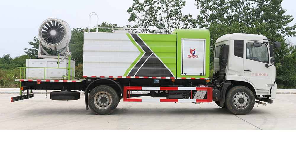 东风天锦多功能抑尘车图3