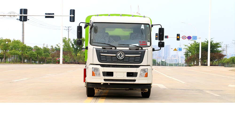 东风天锦多功能抑尘车图7