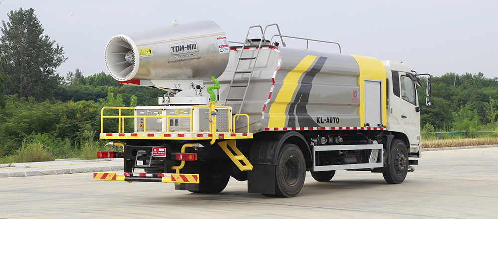 东风天锦多功能抑尘车图3