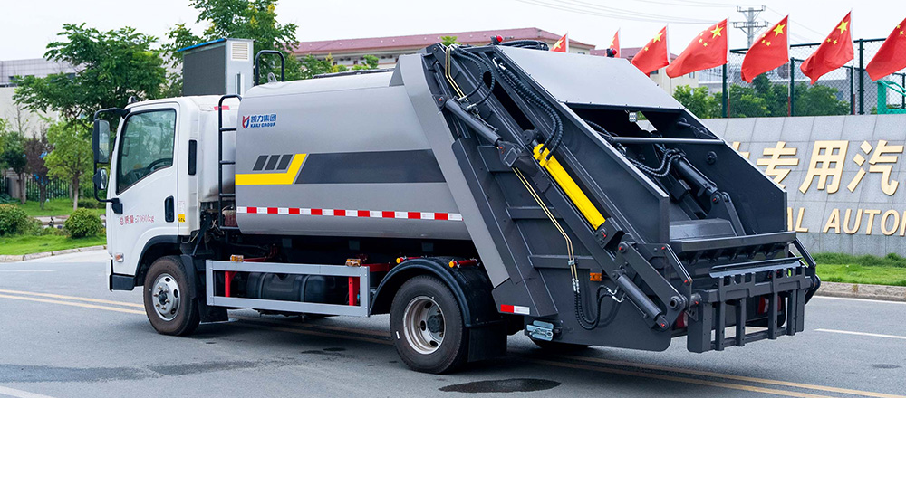 柳汽乘龙L2压缩式垃圾车图5