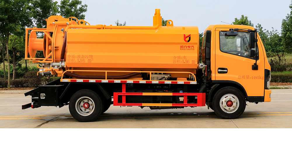 东风小多利卡清洗吸污车（方罐）图3