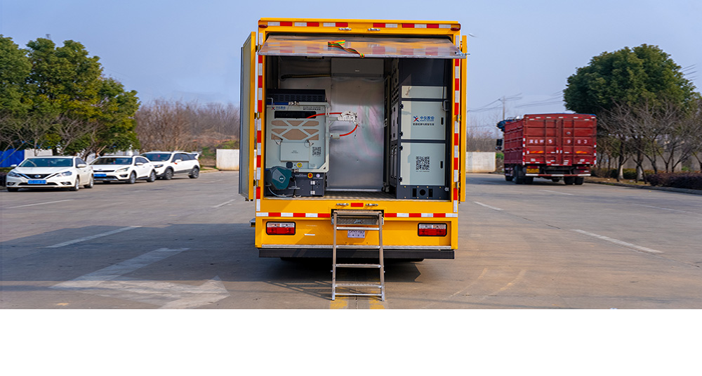 紫外光固化管道修复车图11