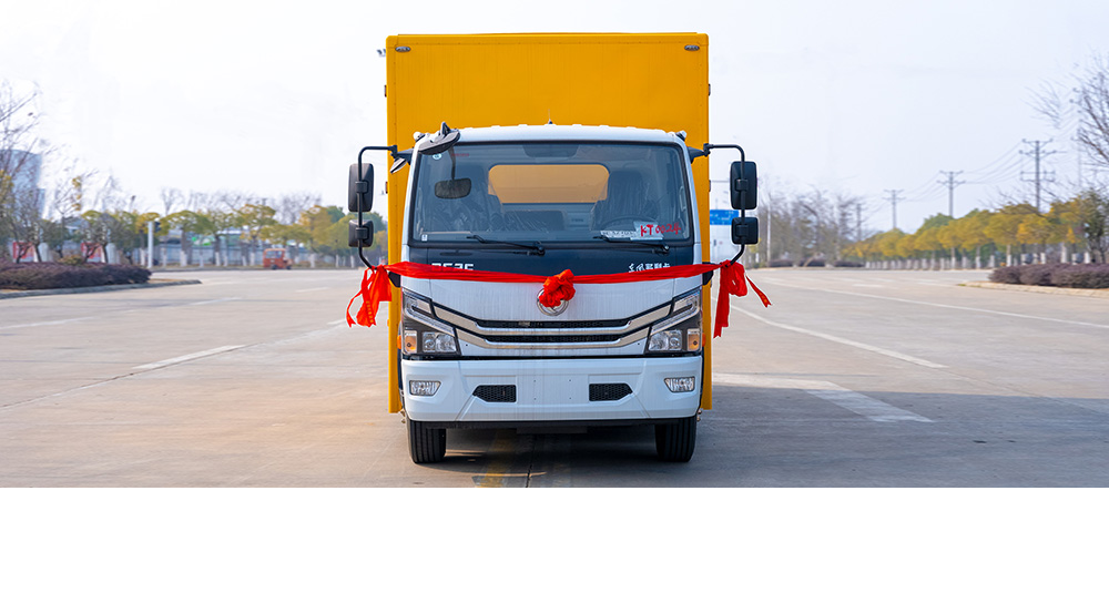 紫外光固化管道修复车图9