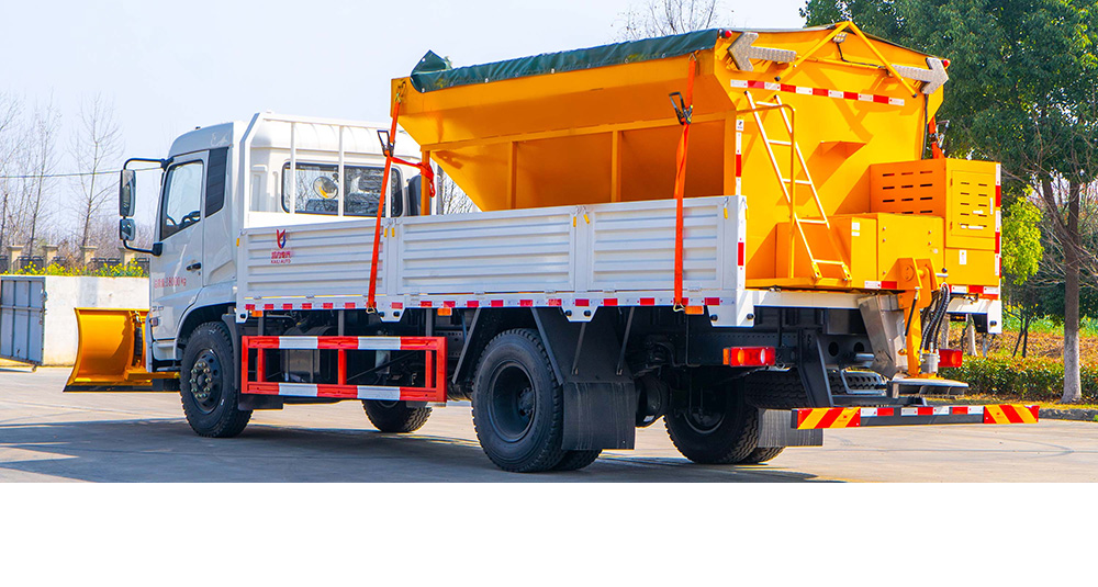 东风天锦除雪车图6