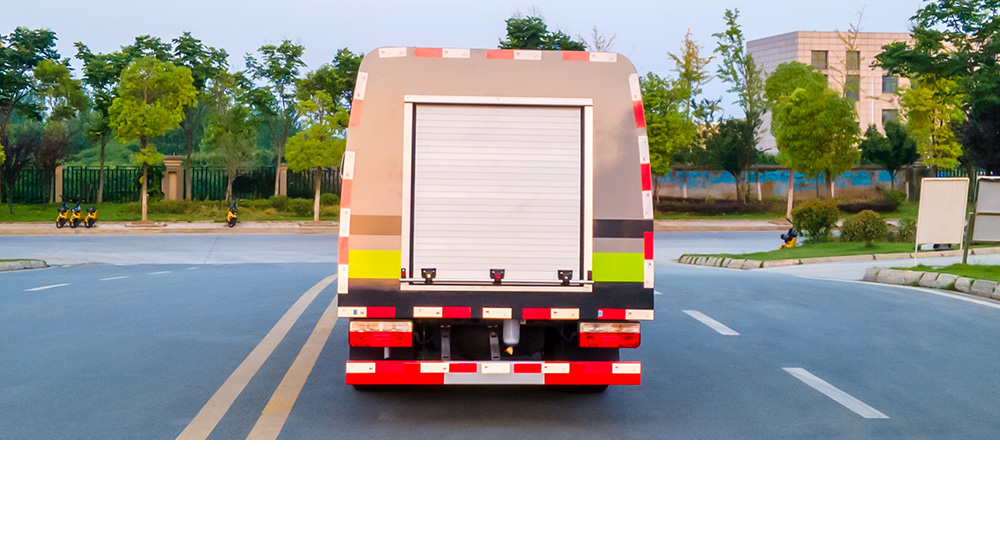 途逸路面养护车图8