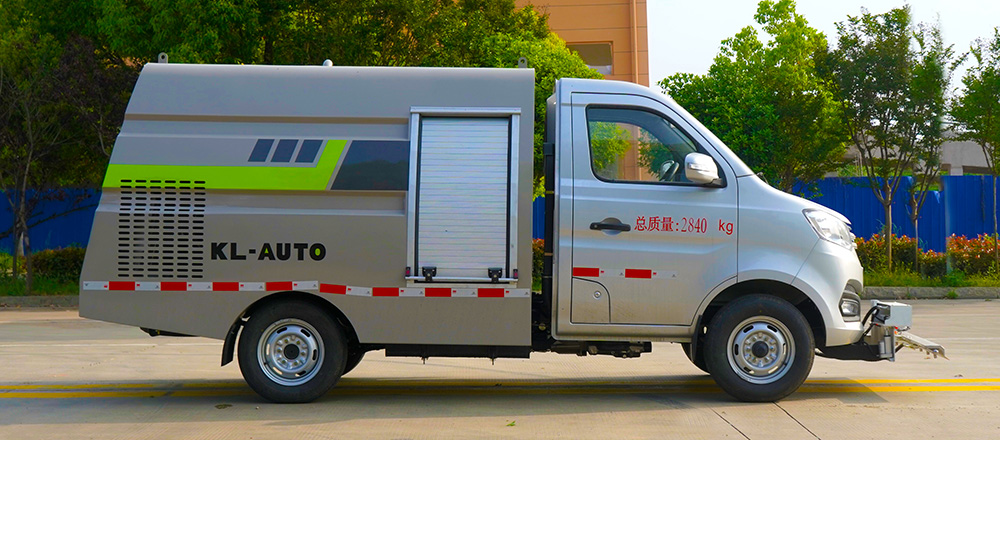 长安路面养护车图3