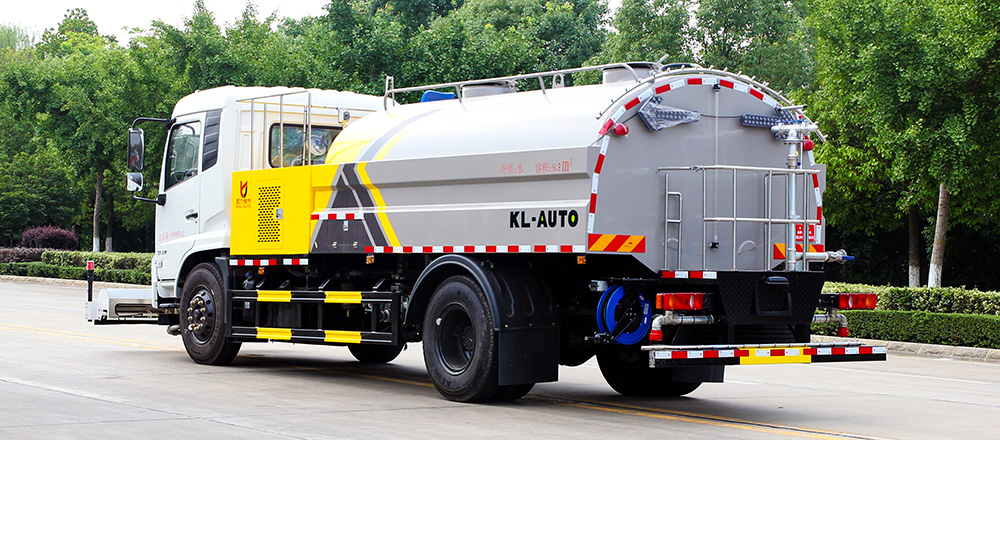 天锦路面养护车图6