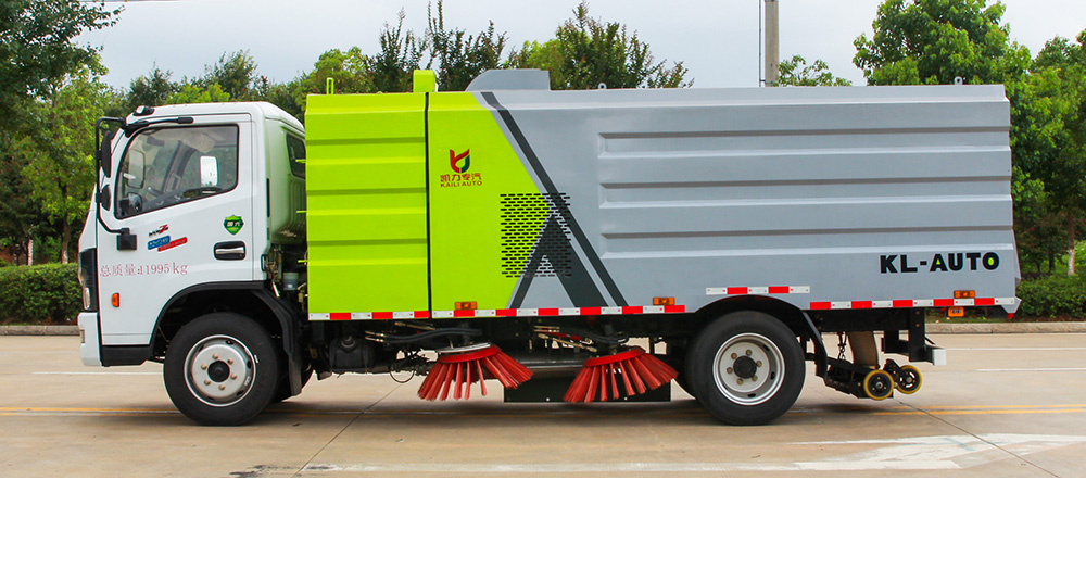 大多利卡扫路车图4