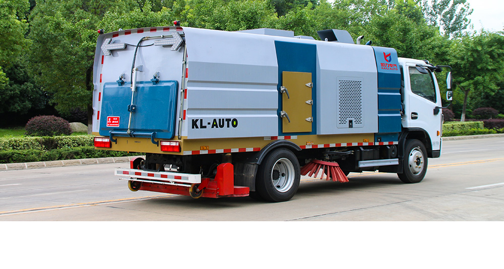 大多利卡后置吸尘车图5